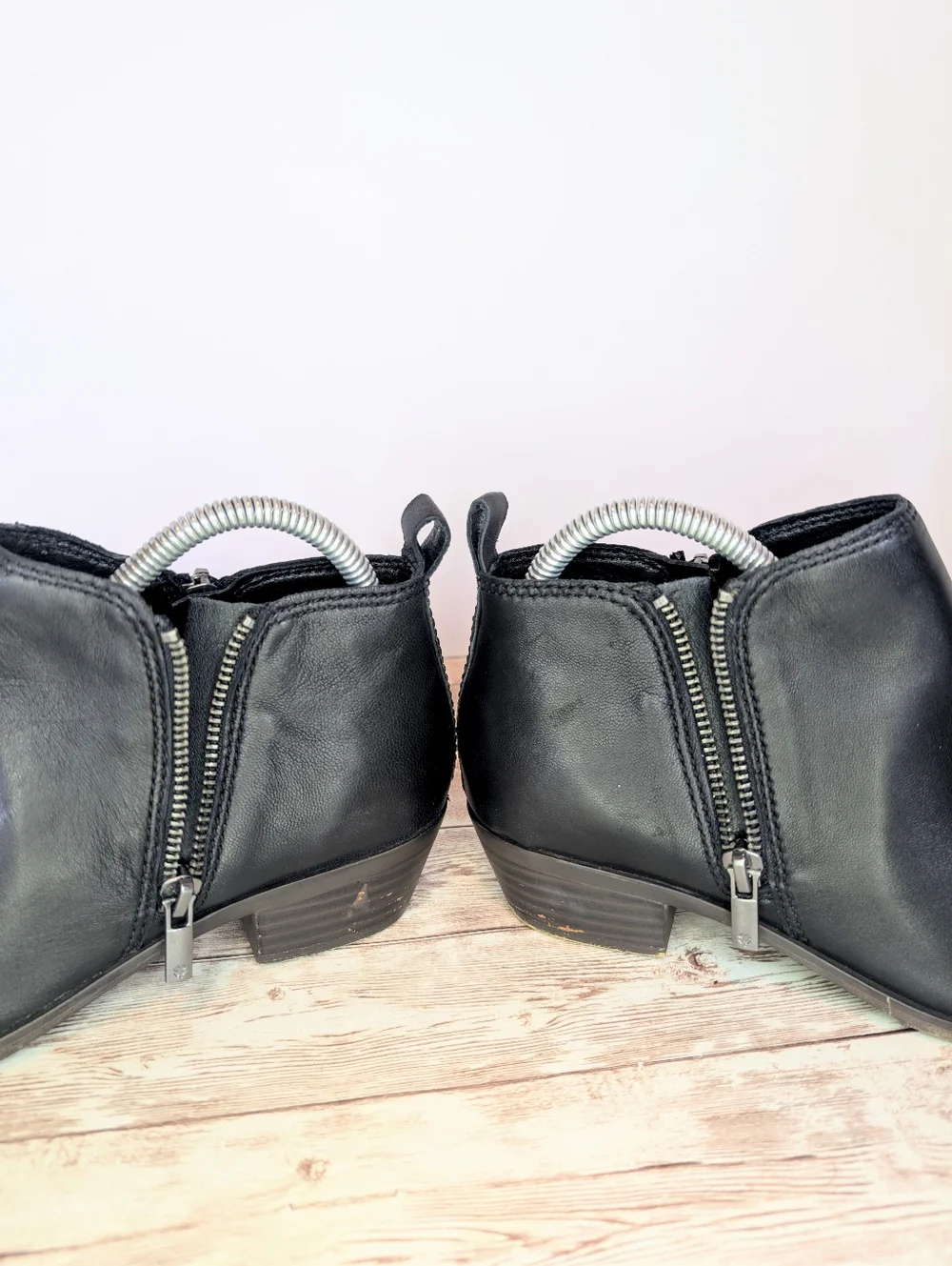Lucky Brand Genuine Leather Basel Ankle Booties Zip Up Boots Black 7